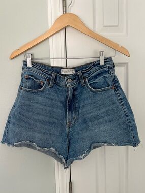 Abercrombie Curve Love Shorts
